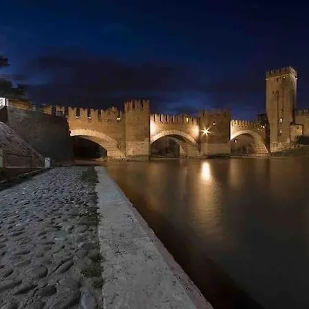 Small & Elegance - Your Romantic Travel In Verona Exterior photo